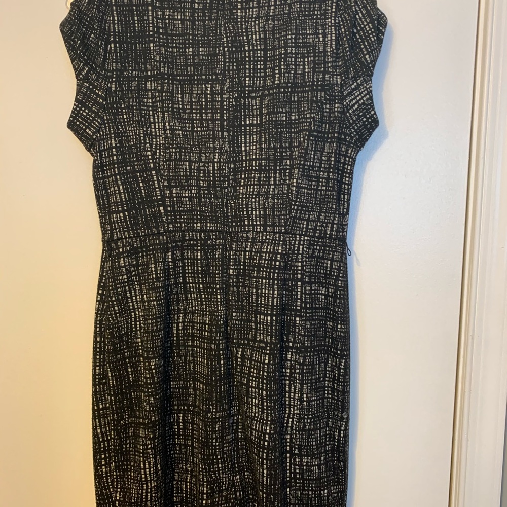 Calvin Klein Work Dress - Picture 4 of 4